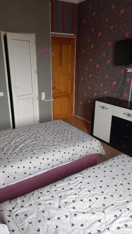 Marieli Hotel Tbilisi Buitenkant foto