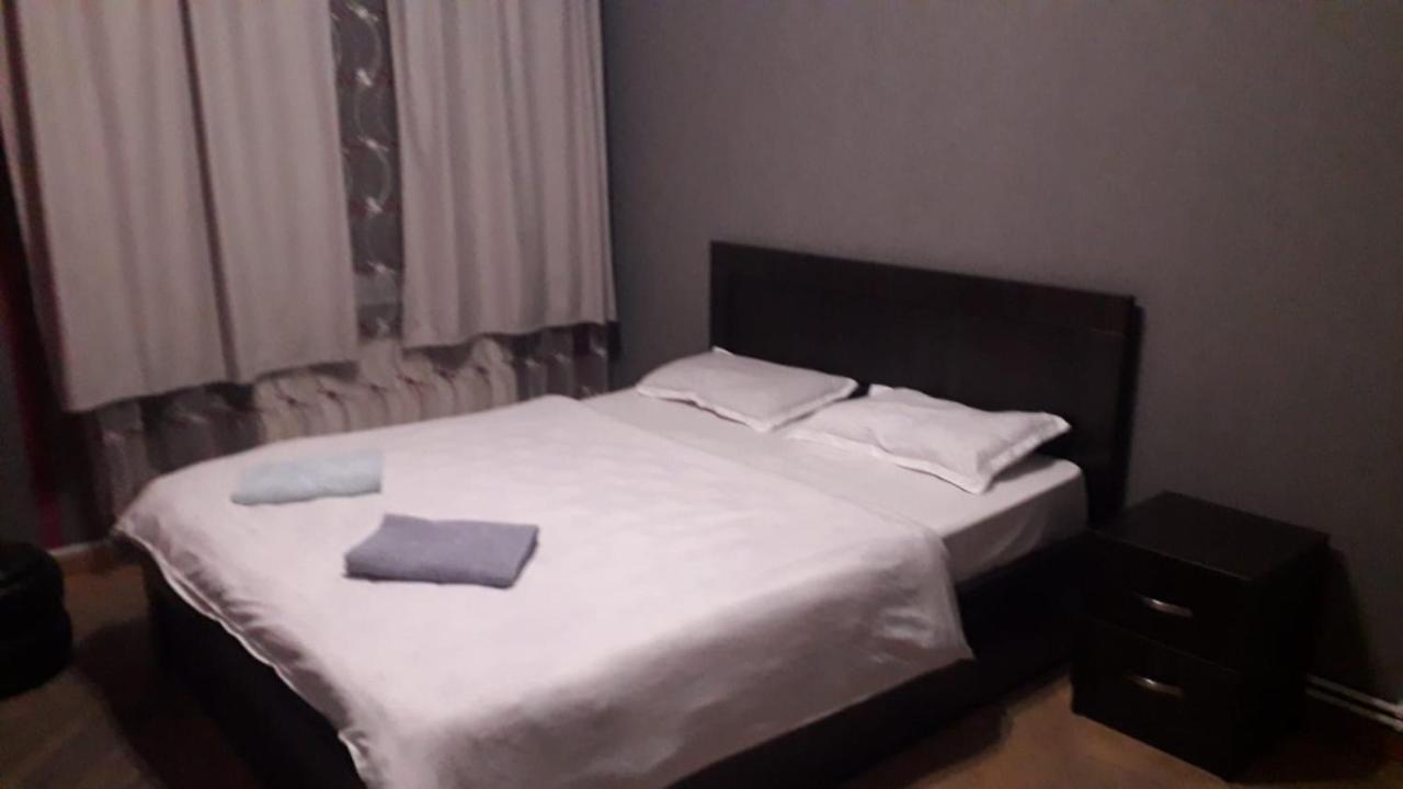 Marieli Hotel Tbilisi Buitenkant foto